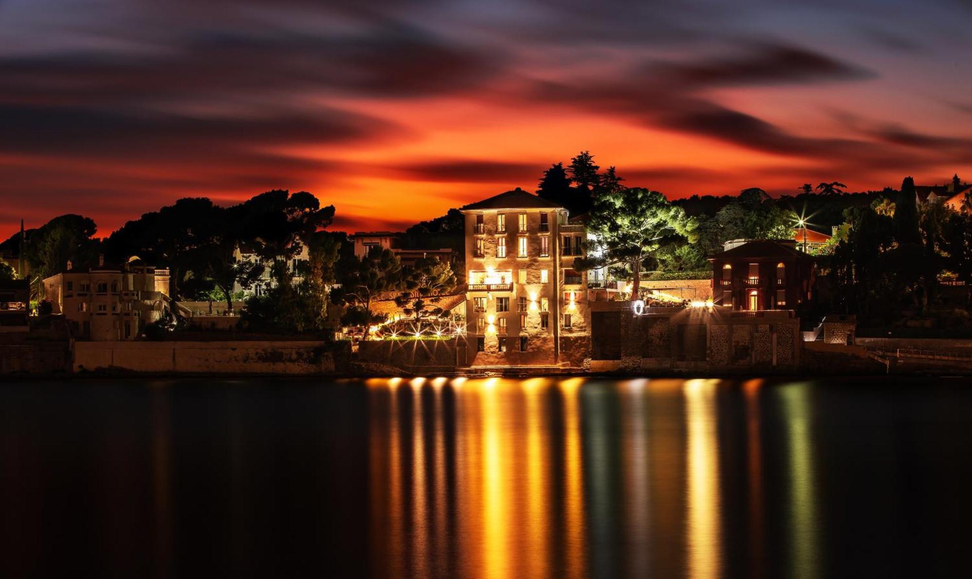 Splendid Hotel & Spa Bandol Bagian luar foto