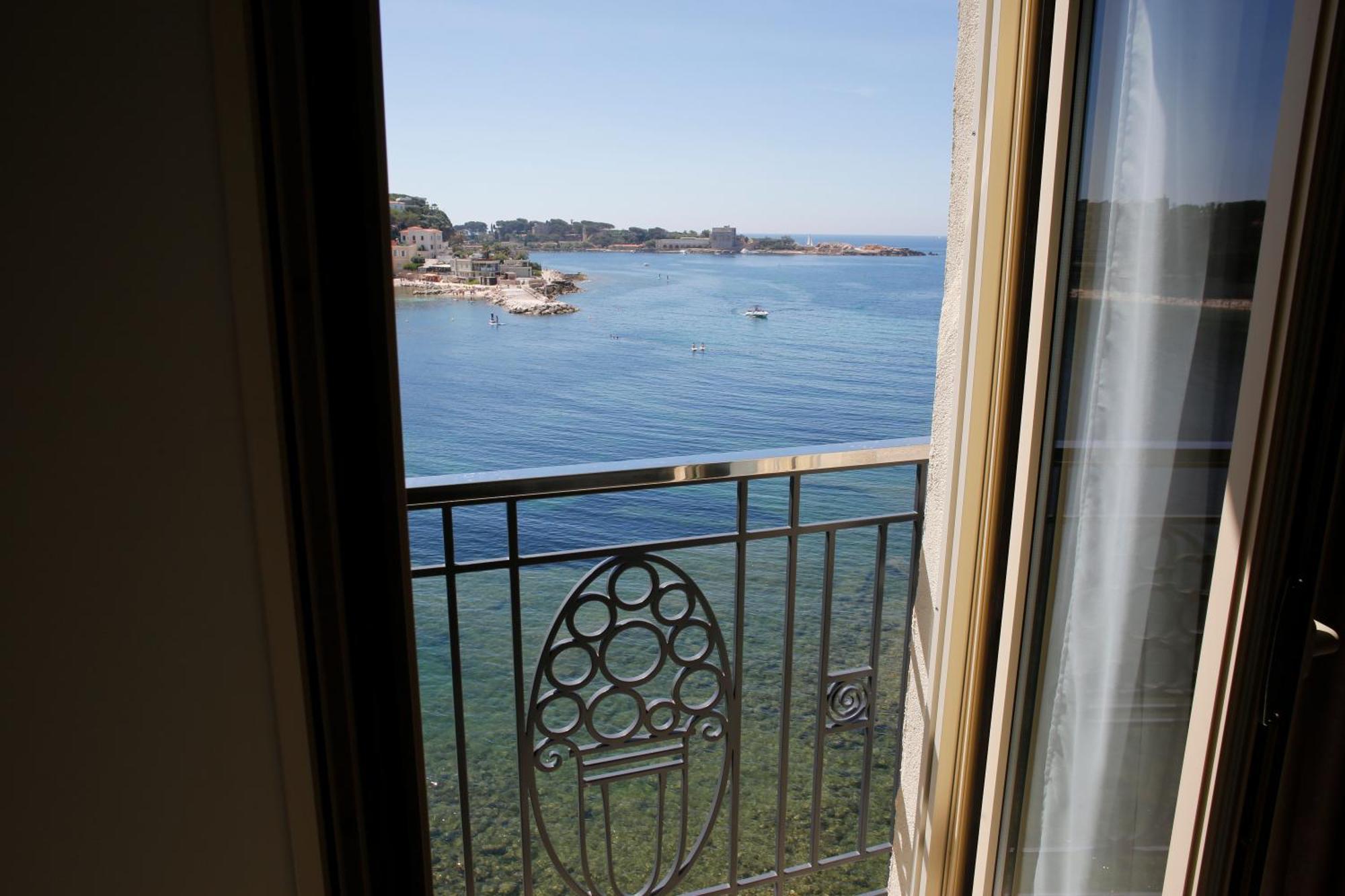 Splendid Hotel & Spa Bandol Bagian luar foto