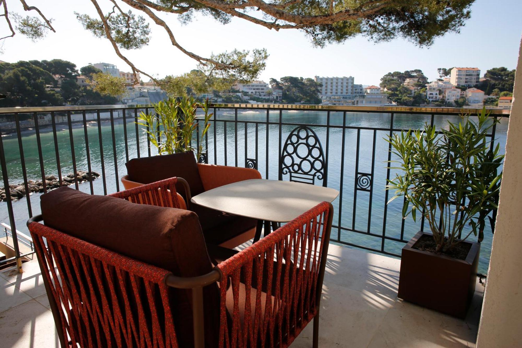 Splendid Hotel & Spa Bandol Bagian luar foto