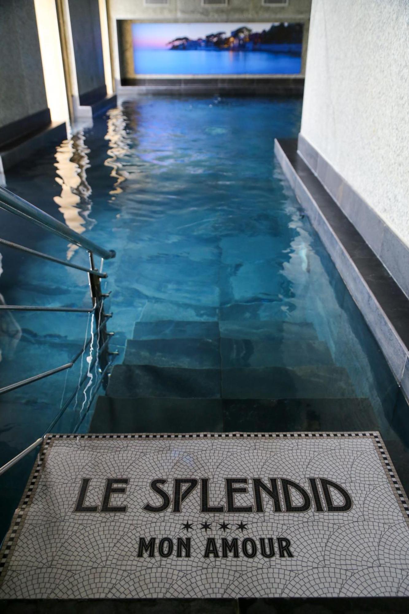 Splendid Hotel & Spa Bandol Bagian luar foto